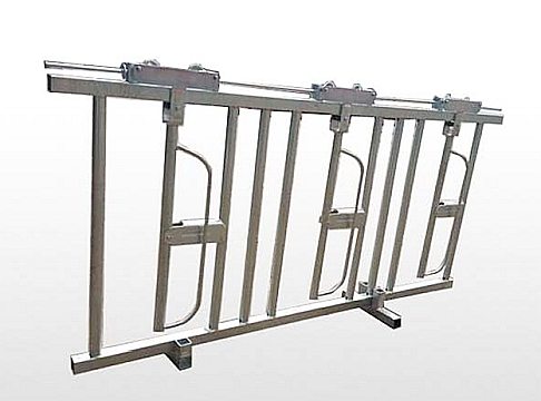 Head locking safety feed fences for dairy cows Cattle farming - Head locking safety feed fences